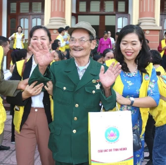 Ký sự Ba Vì: "Mãi mãi Tình Người - Lan tỏa yêu thương"